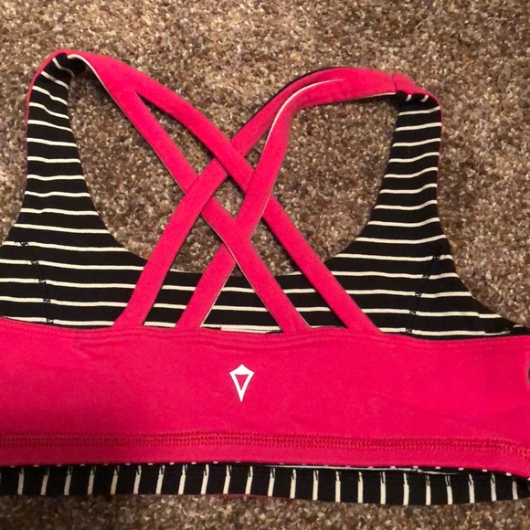 Ivviva crop tops for you. - Picture 2 of 7